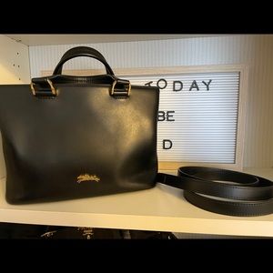 Honoré 404 's Longchamp handbag.